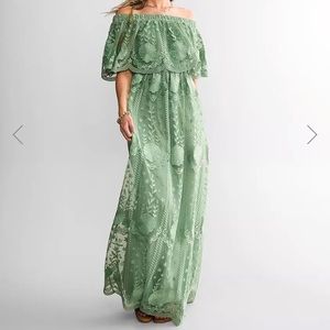 Lace off the shoulders maxi dress